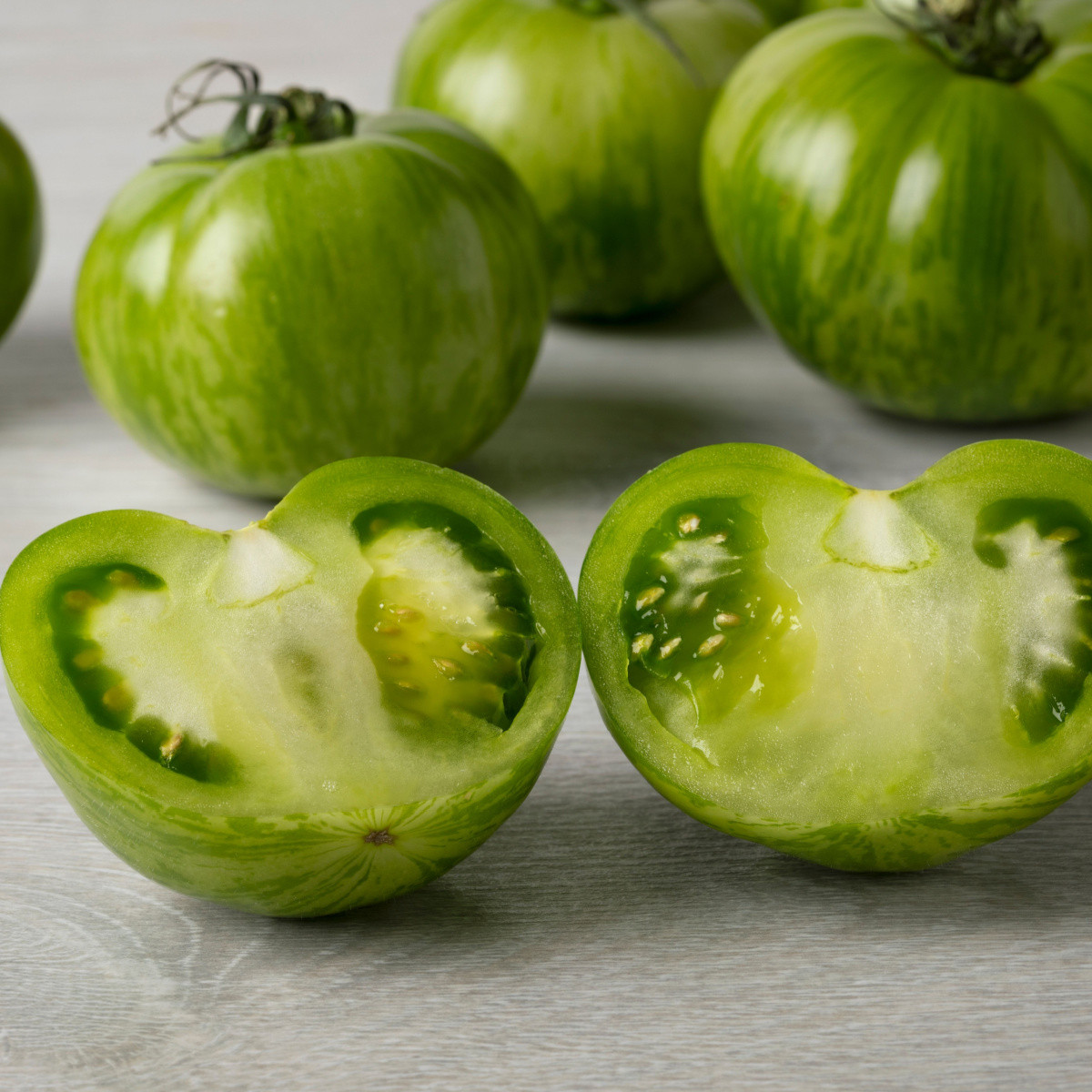 Semena rajčat – tyčkové rajče Zelená zebra – Solanum lycopersicum